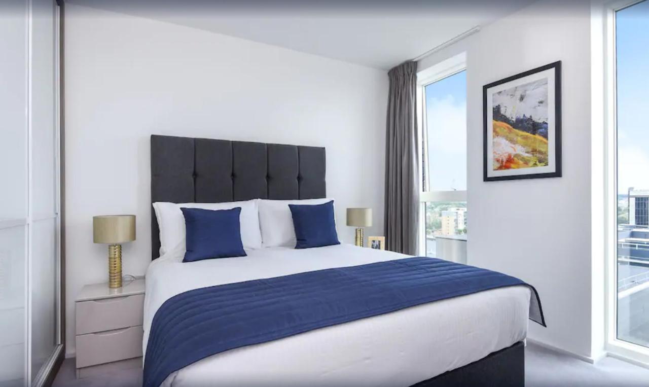 Charles Hope Millharbour Apartment Лондон Екстериор снимка