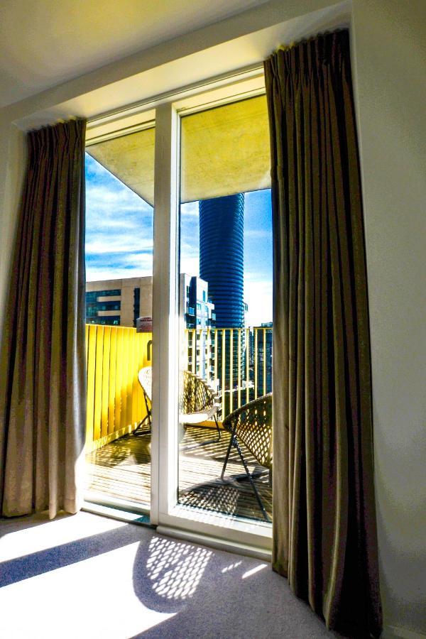 Charles Hope Millharbour Apartment Лондон Екстериор снимка