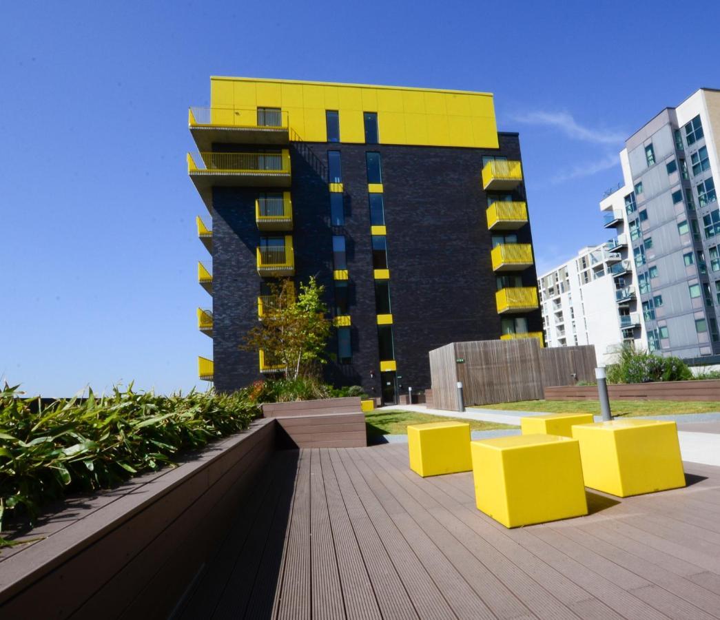 Charles Hope Millharbour Apartment Лондон Екстериор снимка